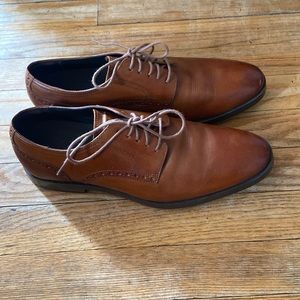 Cole haan leather shoes